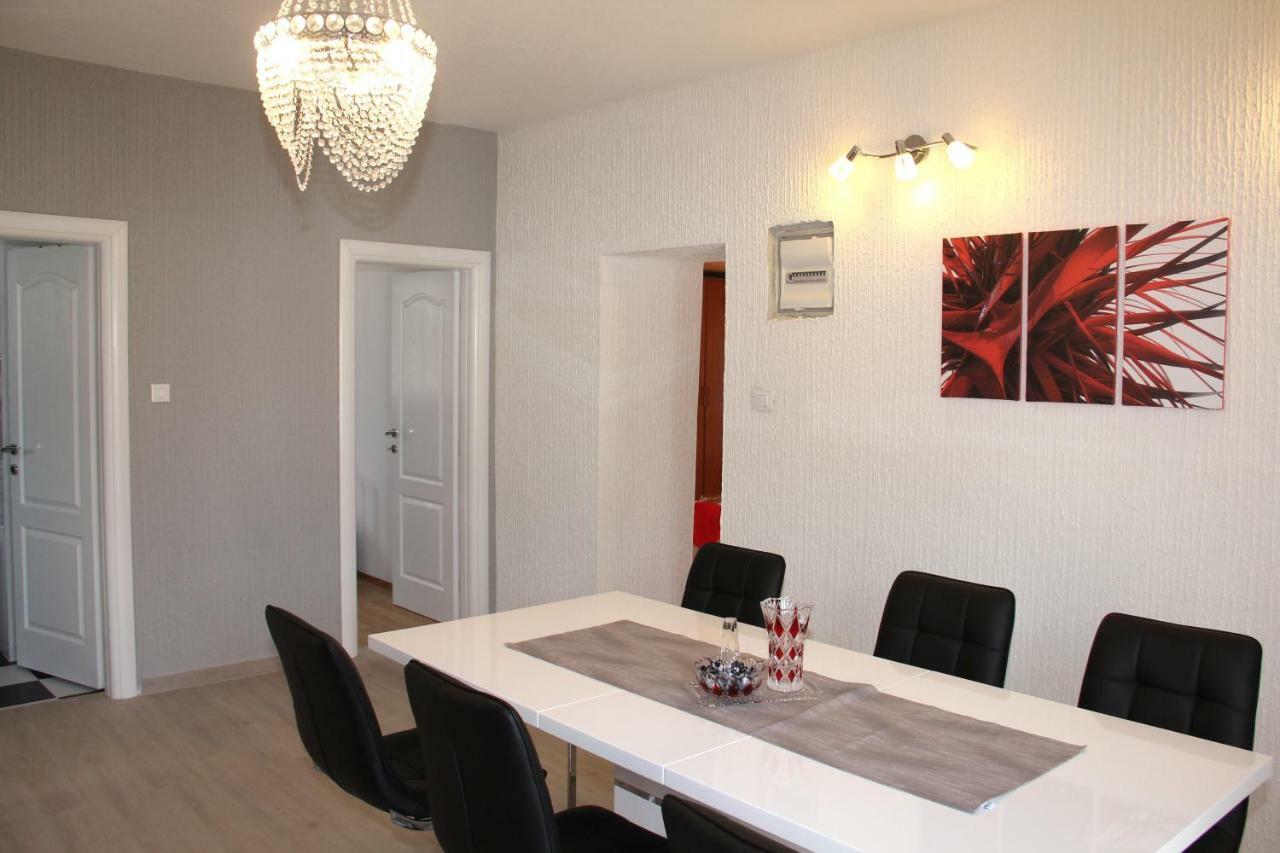 Apartmani Corleone بيليس المظهر الخارجي الصورة